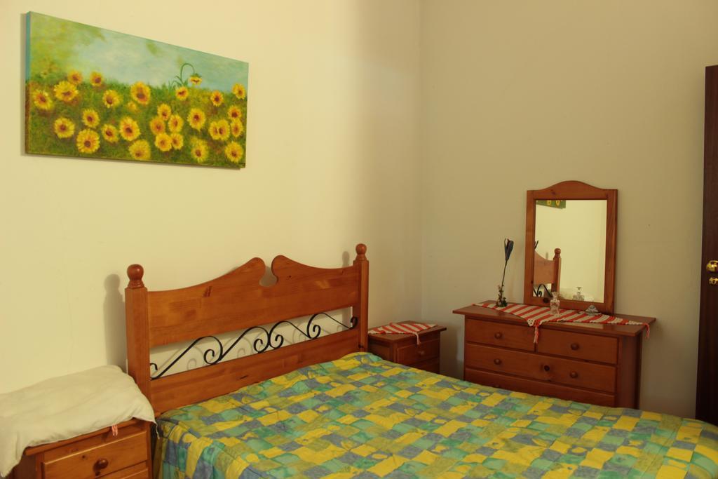 Casa Da Felicidade Pataias Room photo